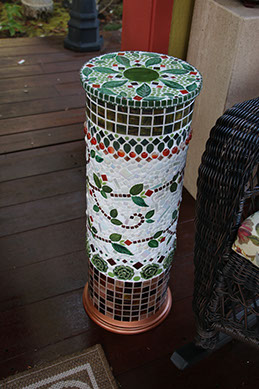 Vicki in Vickiworld Mosaic Studio